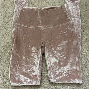Velvet lululemon leggings